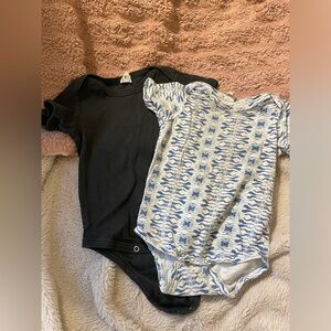 EUC Kate Quinn BUNDLE Black And Blue Onesies